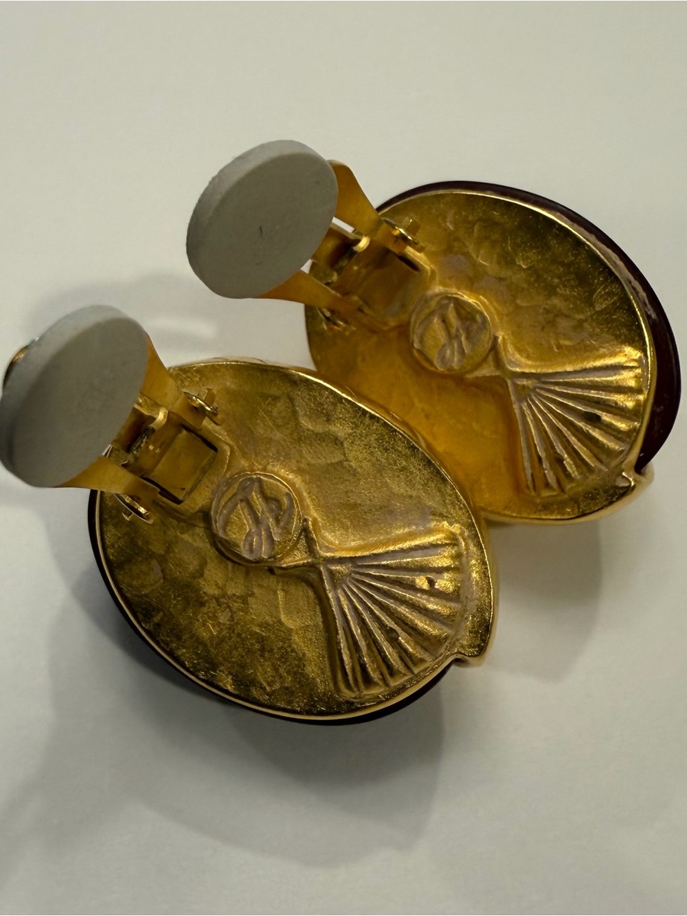 Vintage Karl Lagerfeld clip-on costume earrings - Picture 3 of 9